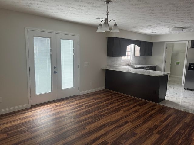 3521 Cabin Creek Road, London, KY 40741