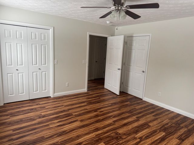 3521 Cabin Creek Road, London, KY 40741