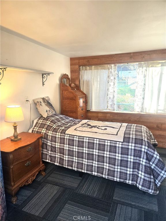Image 20 of property listing at 1671 Twin Lakes, Wrightwood, CA 92397