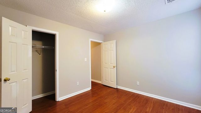 5609 Eagles Feather Lane, Riverdale, GA 30274