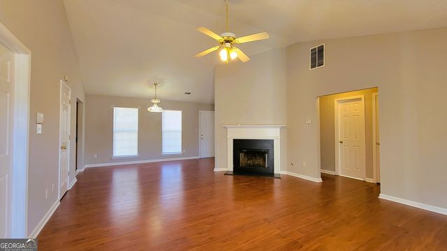 5609 Eagles Feather Lane, Riverdale, GA 30274