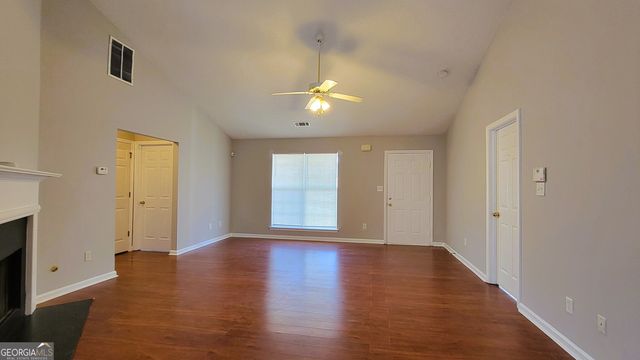5609 Eagles Feather Lane, Riverdale, GA 30274