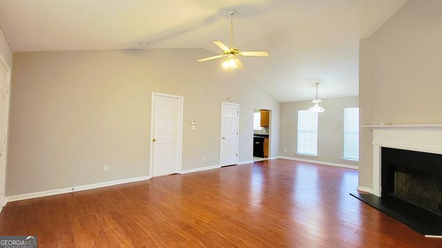 5609 Eagles Feather Lane, Riverdale, GA 30274
