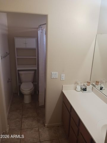 1240 W DIAMOND Avenue, Apache Junction, AZ 85120