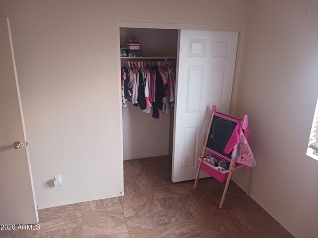 1240 W DIAMOND Avenue, Apache Junction, AZ 85120