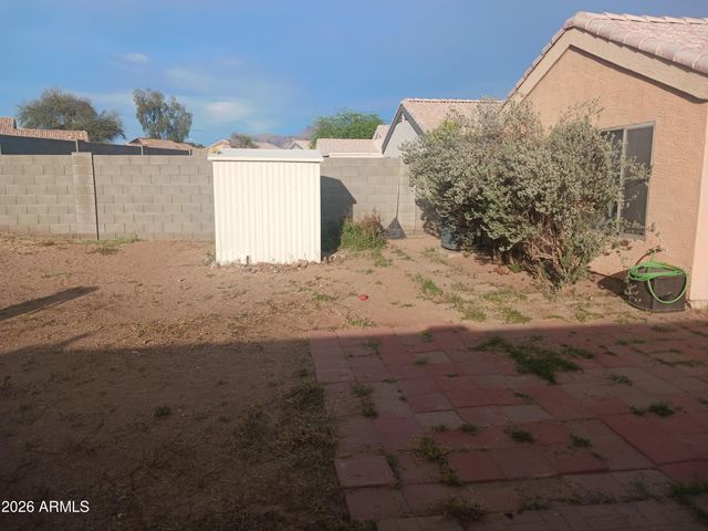 1240 W DIAMOND Avenue, Apache Junction, AZ 85120