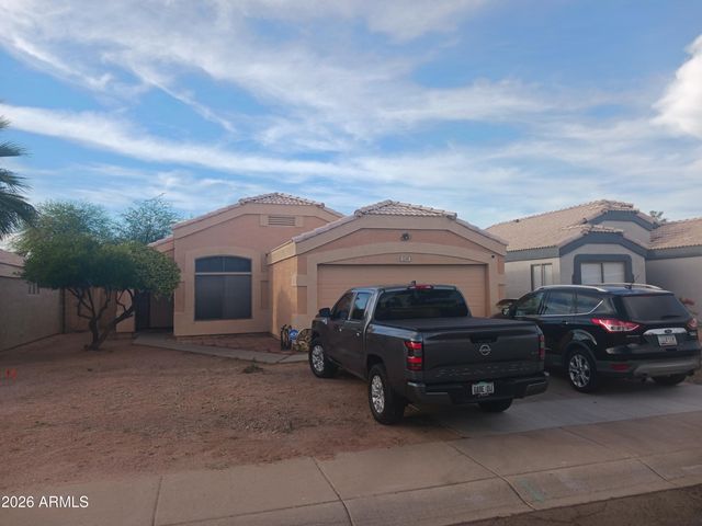1240 W DIAMOND Avenue, Apache Junction, AZ 85120