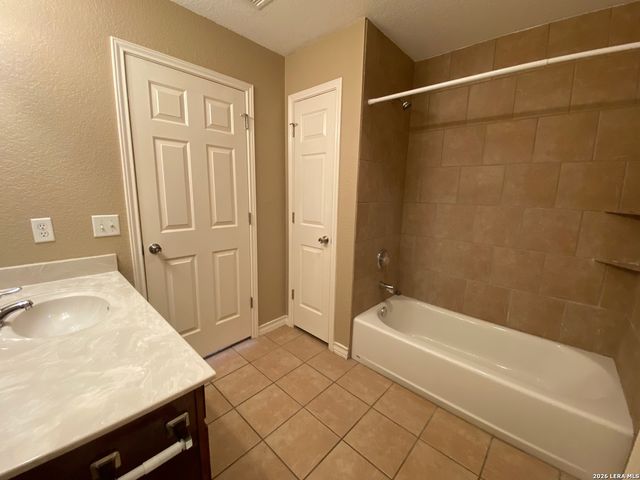 11447 Creek Eagle, San Antonio, TX 78245