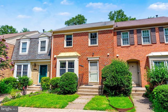 4749 GAINSBOROUGH DR, Fairfax, VA 22032