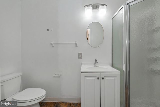 4749 GAINSBOROUGH DR, Fairfax, VA 22032