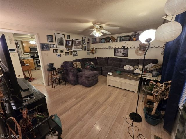 379 Spencer Avenue, Morgantown, WV 26501