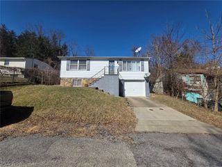 379 Spencer Avenue, Morgantown, WV 26501