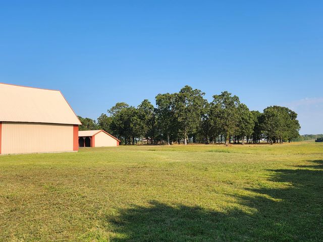 20636 Lawrence 2180, Aurora, MO 65605