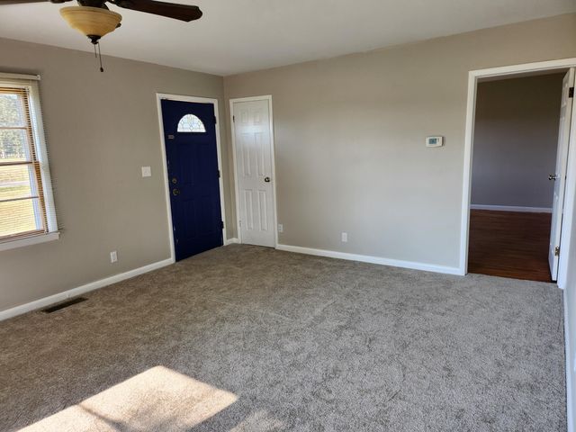 20636 Lawrence 2180, Aurora, MO 65605