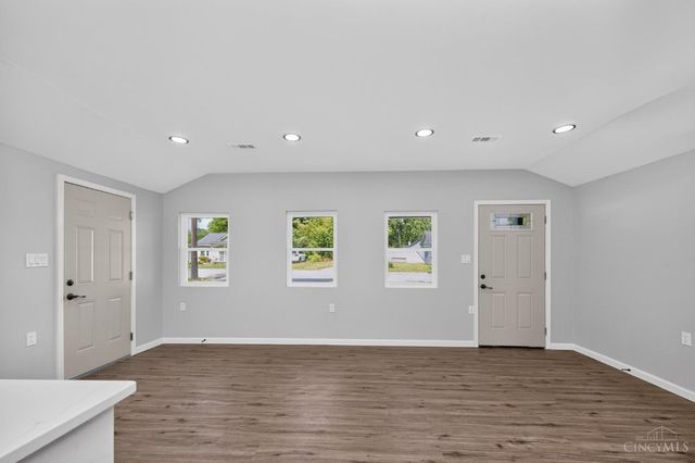 8812 Pine Road, Sycamore Twp, OH 45242