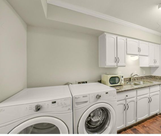351 N Post Oak Lane 706, Houston, TX 77024