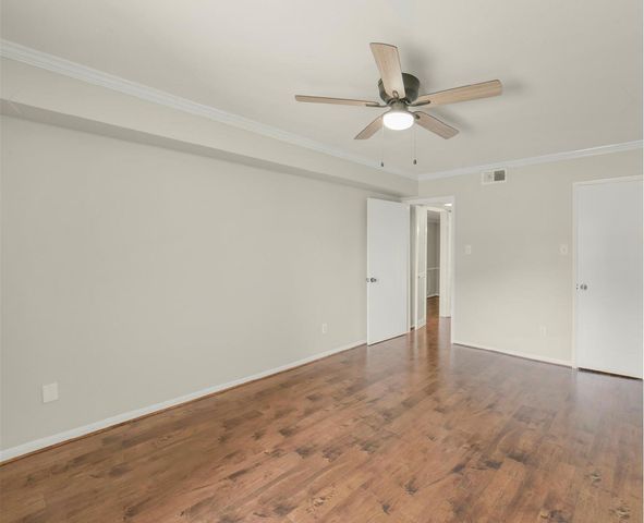 351 N Post Oak Lane 706, Houston, TX 77024