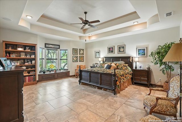 130 CR 102, George West, TX 78022