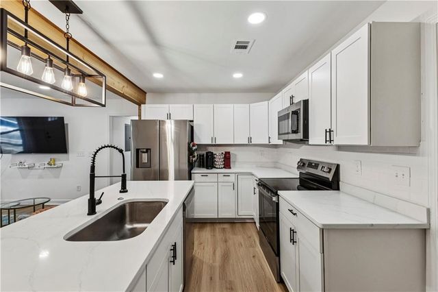 5729 Jefferson Avenue, Forest Park, GA 30297