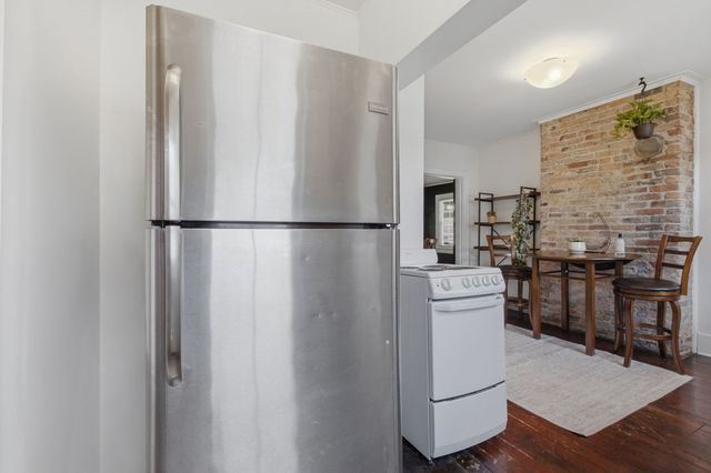 1215 N 7th St, Nashville, TN 37207