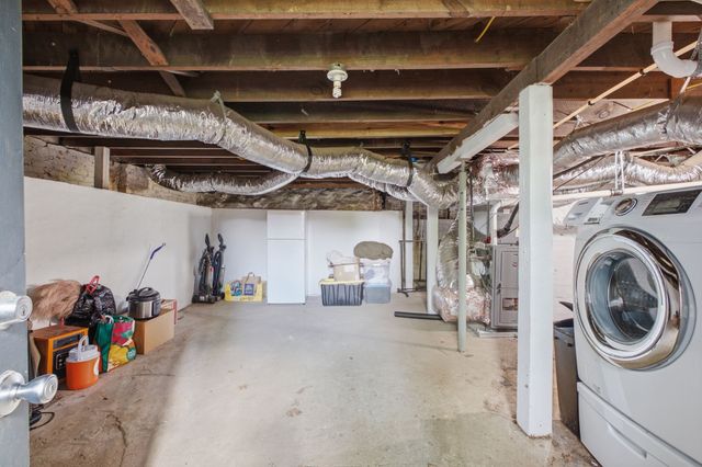 1215 N 7th St, Nashville, TN 37207