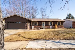 112 S Cottage Avenue, Normal, IL 61761
