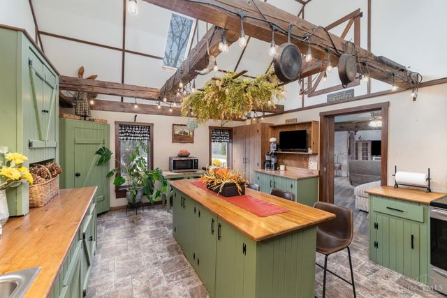 3654 Concord Road, New Market Twp, OH 45133