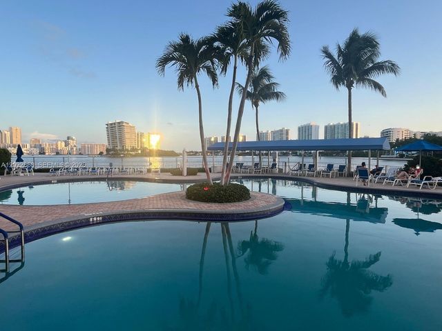 3530 Mystic Pointe Dr 1412, Aventura, FL 33180