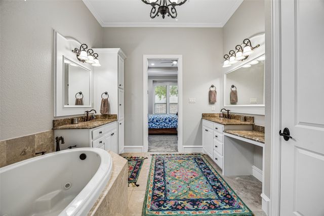 5061 Copperglen Circle, Colleyville, TX 76034