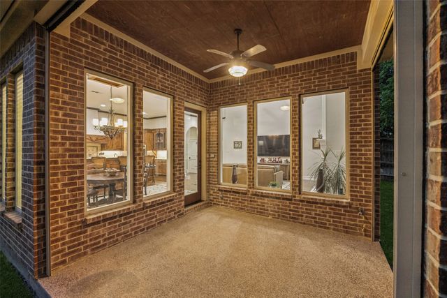 5061 Copperglen Circle, Colleyville, TX 76034