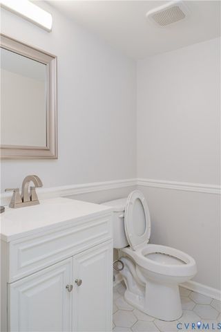 8124 Provincetown Dr, Chesterfield, VA 23235