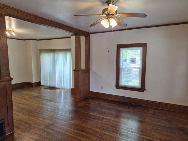 425 5th Street, Reedsburg, WI 53959