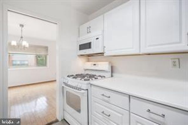 3900 TUNLAW RD NW #305, Washington, DC 20007