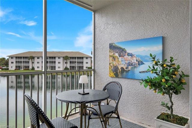 7822 Great Heron WAY 201, Naples, FL 34104