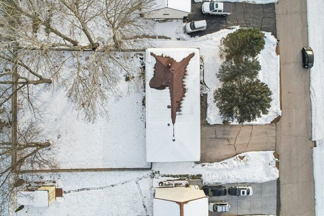 2502 E Chestnut Drive, Wonder Lake, IL 60097