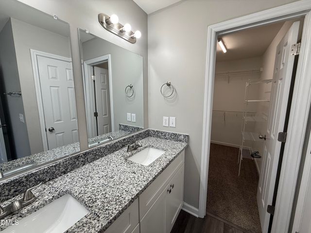 329 Groundsel Place, Clayton, NC 27527