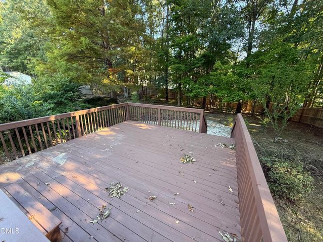 329 Groundsel Place, Clayton, NC 27527