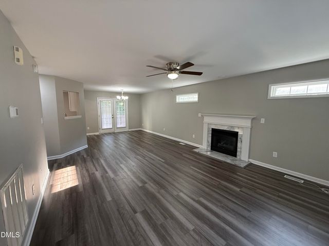 329 Groundsel Place, Clayton, NC 27527