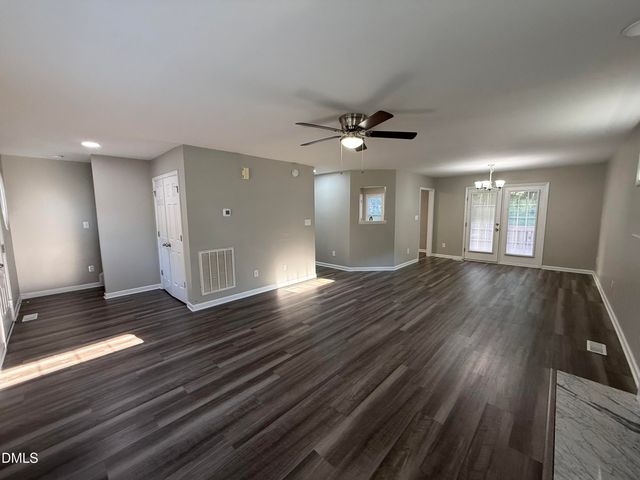 329 Groundsel Place, Clayton, NC 27527