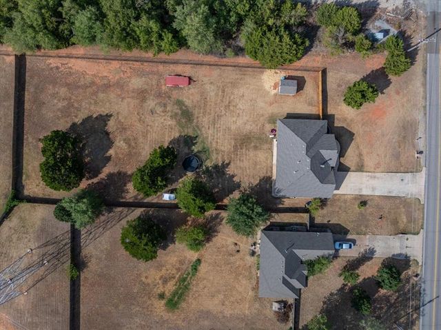 1301 S Morgan Road, Mustang, OK 73064