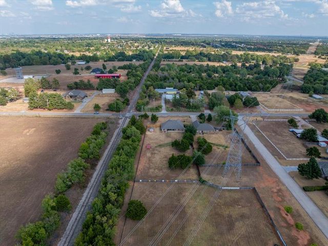 1301 S Morgan Road, Mustang, OK 73064