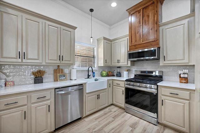 1301 S Morgan Road, Mustang, OK 73064