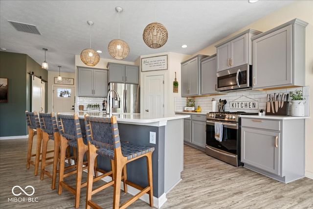 904 Belgium Boulevard, Bargersville, IN 46106