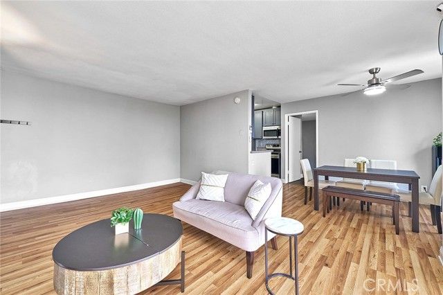 244 S La Fayette Park 301, Los Angeles, CA 90057