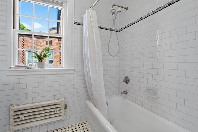 56 Concord 27, Cambridge, MA 02138