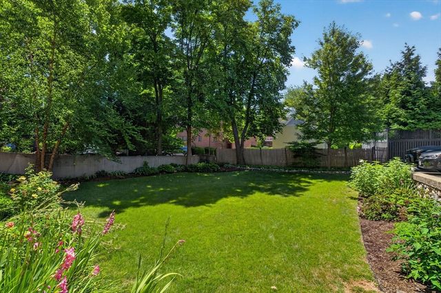 56 Concord 27, Cambridge, MA 02138