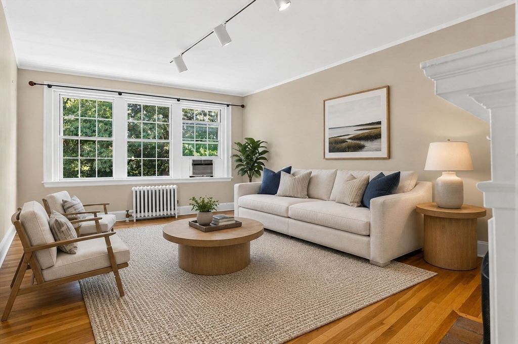 56 Concord 27, Cambridge, MA 02138