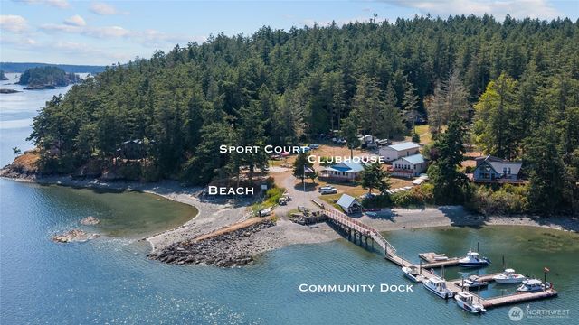 205 Makah Street, Center Island, WA 98221