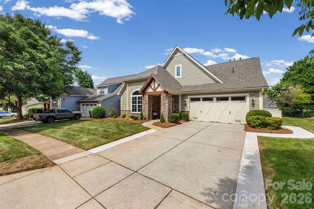 8621 Sequoia Grove Lane, Charlotte, NC 28214