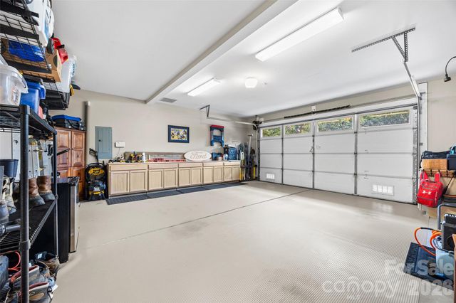 8621 Sequoia Grove Lane, Charlotte, NC 28214